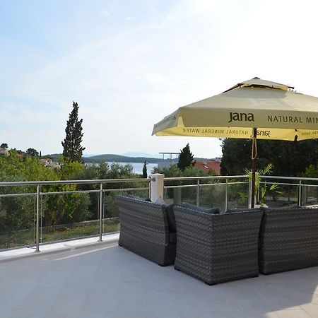 Apartments Antonia Хвар Екстер'єр фото