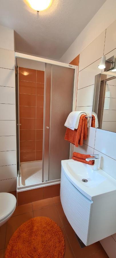 Apartments Antonia Хвар Екстер'єр фото