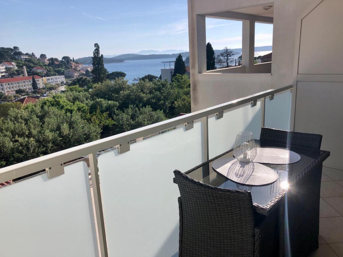 Apartments Antonia Хвар Екстер'єр фото