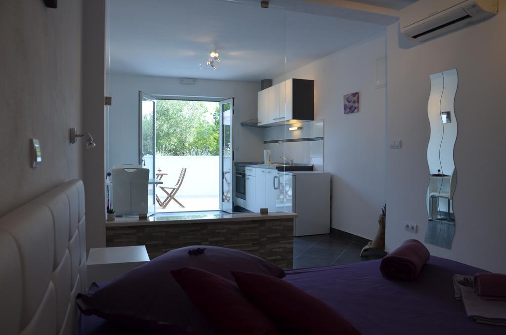Apartments Antonia Хвар Екстер'єр фото