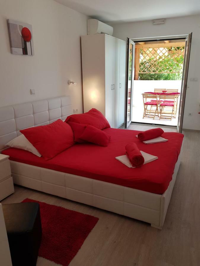 Apartments Antonia Хвар Екстер'єр фото