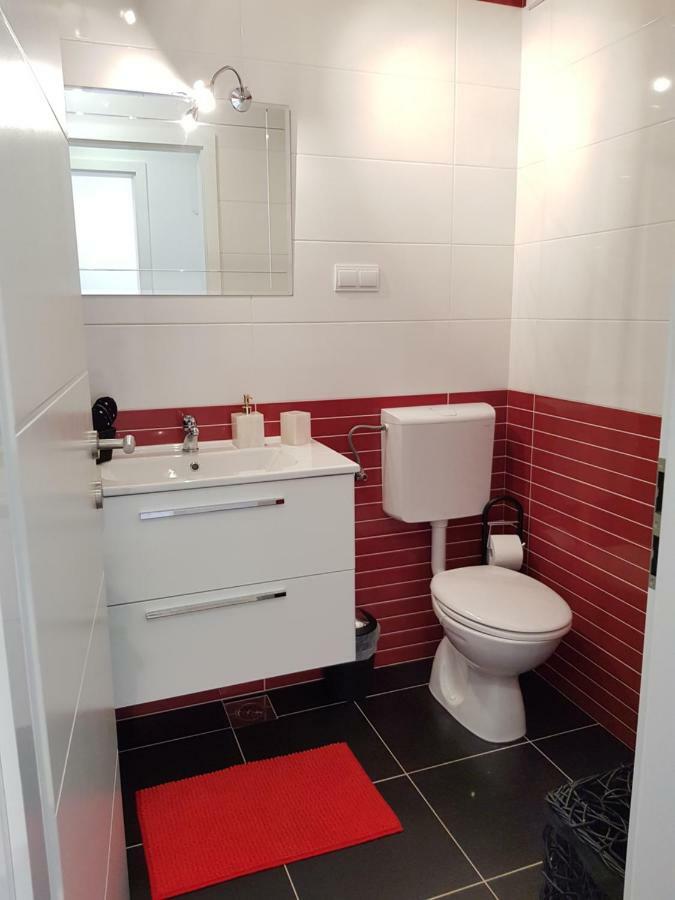 Apartments Antonia Хвар Екстер'єр фото